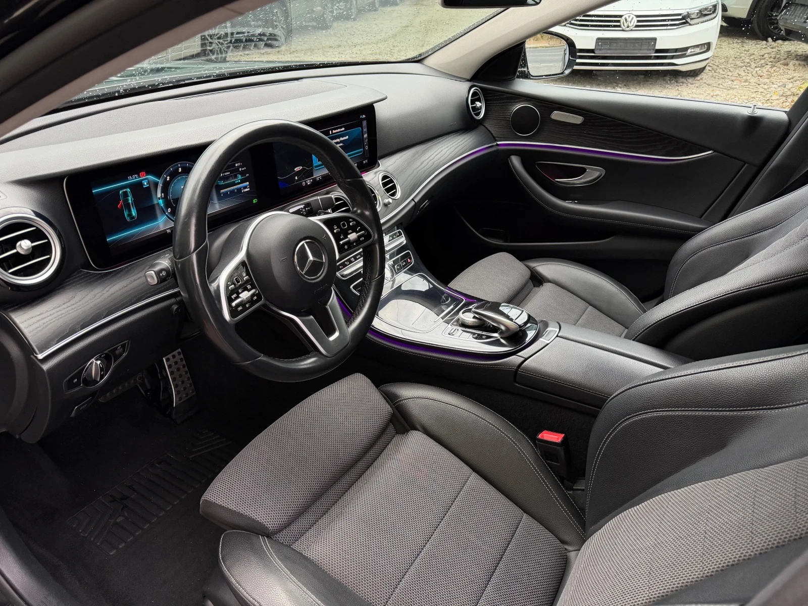 Mercedes-Benz E 220 d* Facelift* Widescreen, снимка 11 - Автомобили и джипове - 56316514