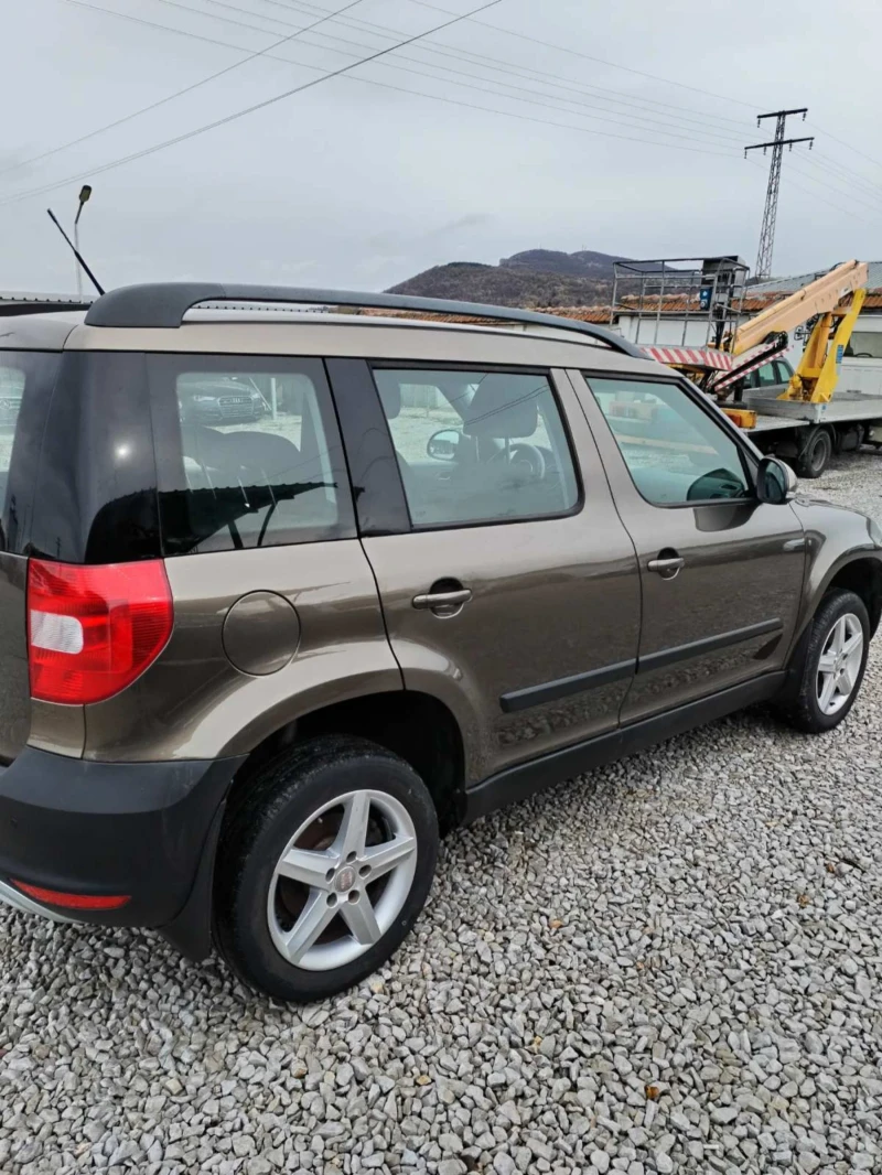 Skoda Yeti 2.0 140 EU5, снимка 5 - Автомобили и джипове - 52434553