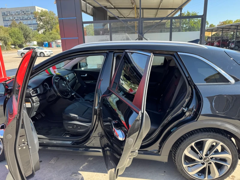 Kia Niro, снимка 9 - Автомобили и джипове - 52900245