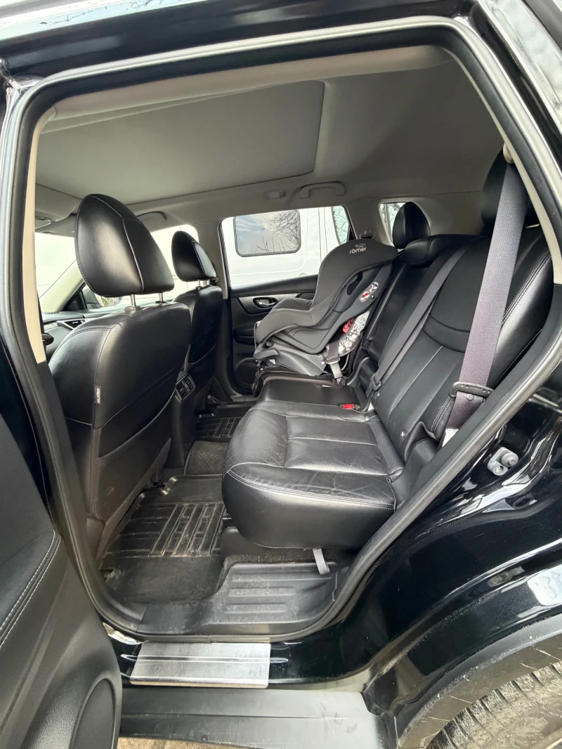 Nissan X-trail Tekna, снимка 11 - Автомобили и джипове - 53022766