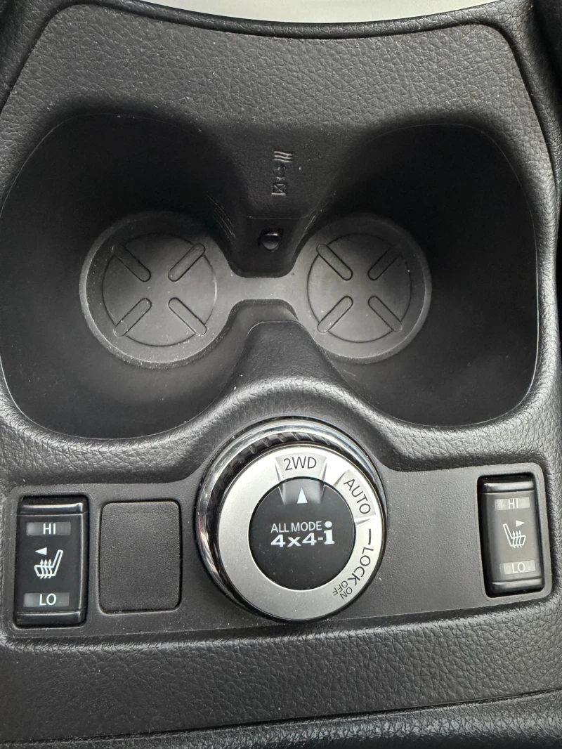 Nissan X-trail Tekna, снимка 7 - Автомобили и джипове - 53022766