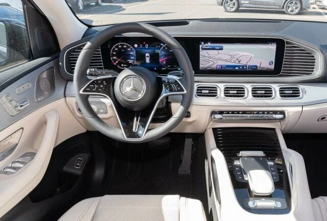 Mercedes-Benz GLE 580 4Matic = AMG Premium Line= Гаранция, снимка 3 - Автомобили и джипове - 47085690