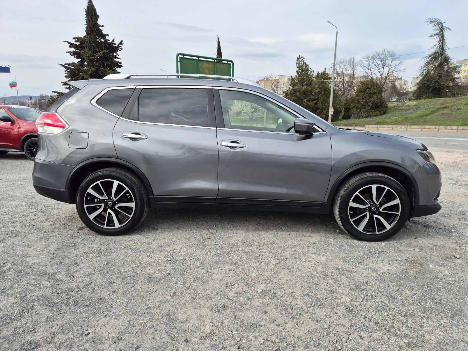 Nissan X-trail 1.6 D AUTOMATIC , снимка 6 - Автомобили и джипове - 52164044