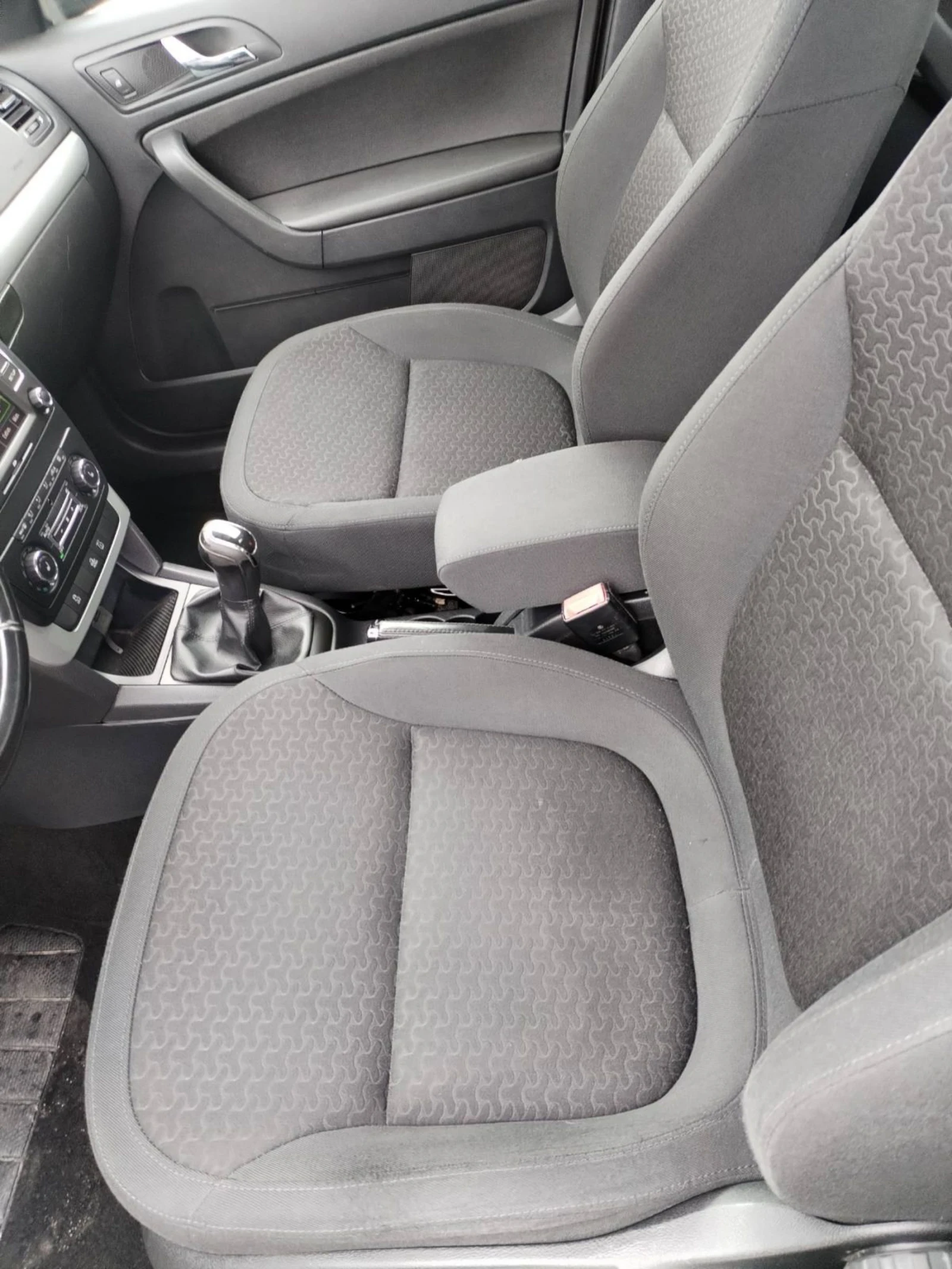 Skoda Yeti 2.0 140 EU5 - изображение 9