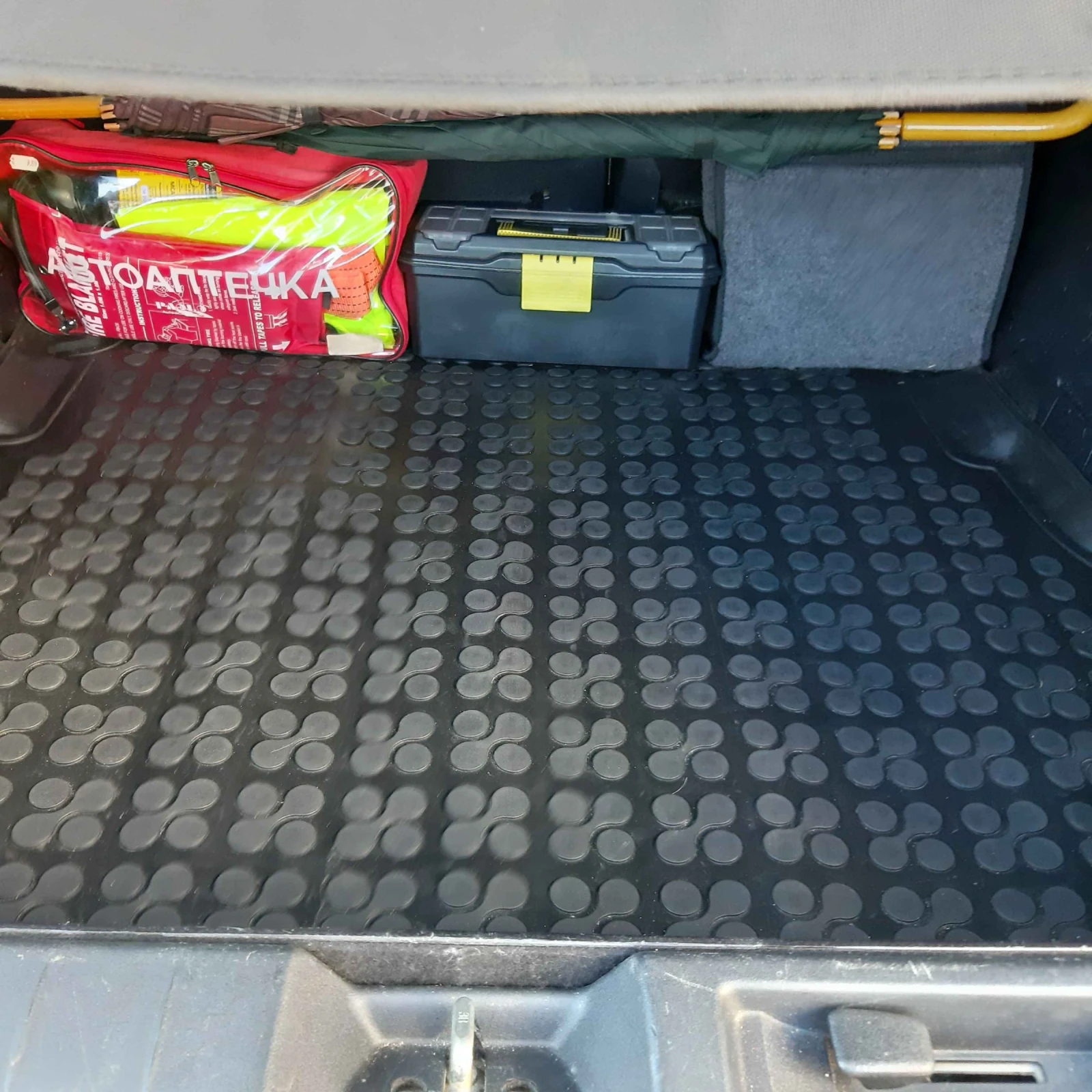 Mitsubishi Outlander 2.4i - изображение 9