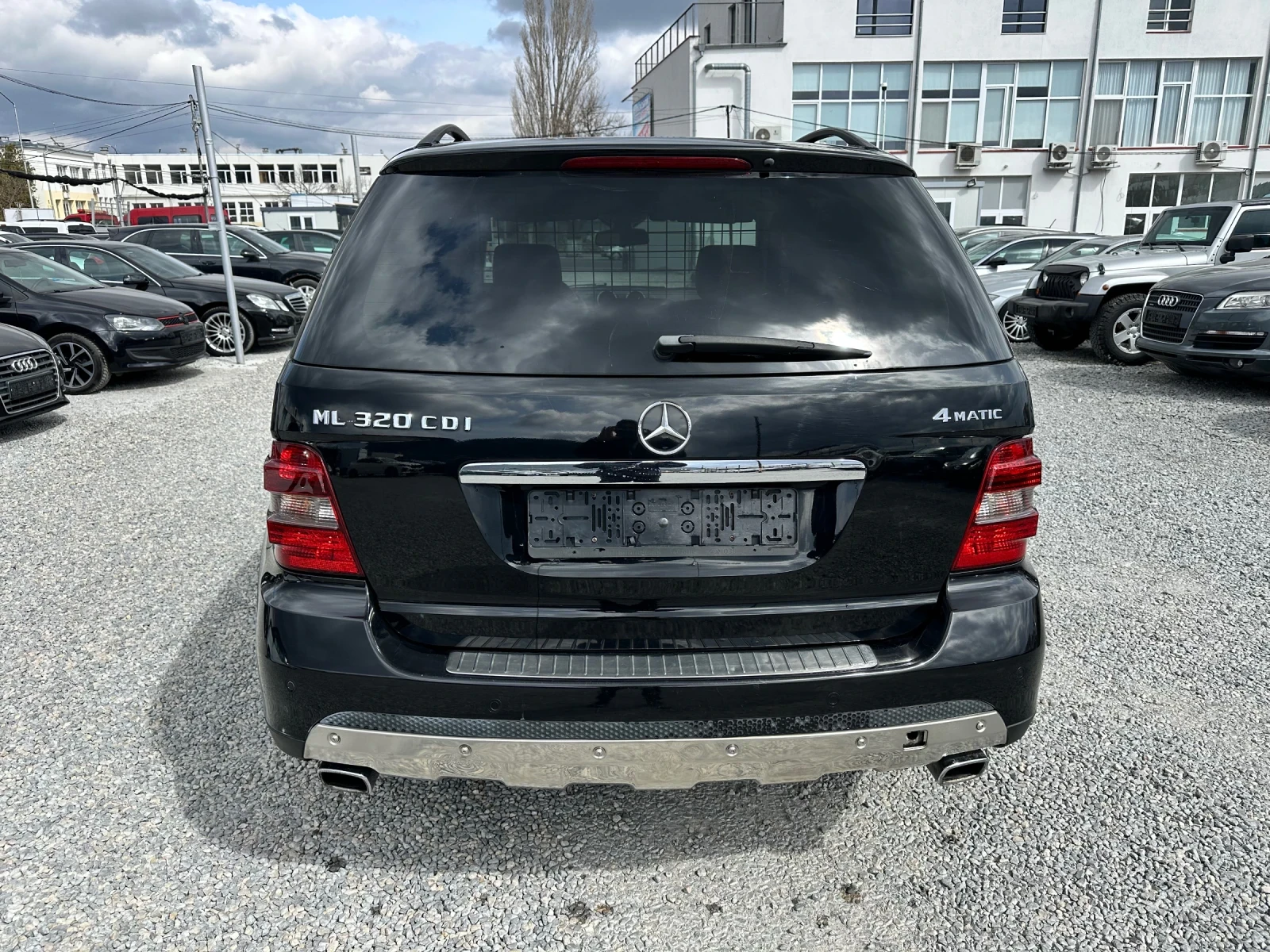 Mercedes-Benz ML 320 3.2 CDI, снимка 5 - Автомобили и джипове - 53902193