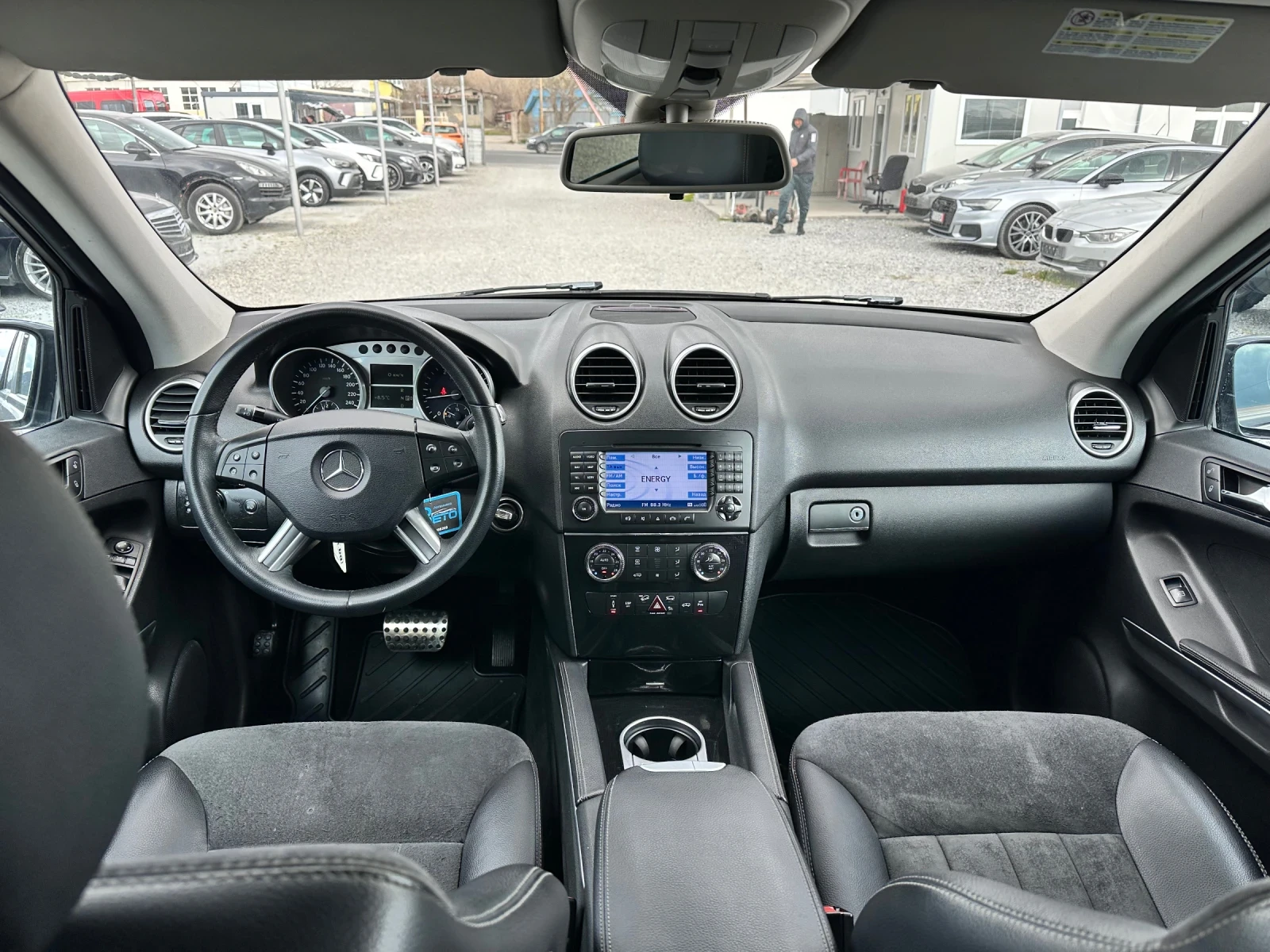 Mercedes-Benz ML 320 3.2 CDI, снимка 15 - Автомобили и джипове - 53902193