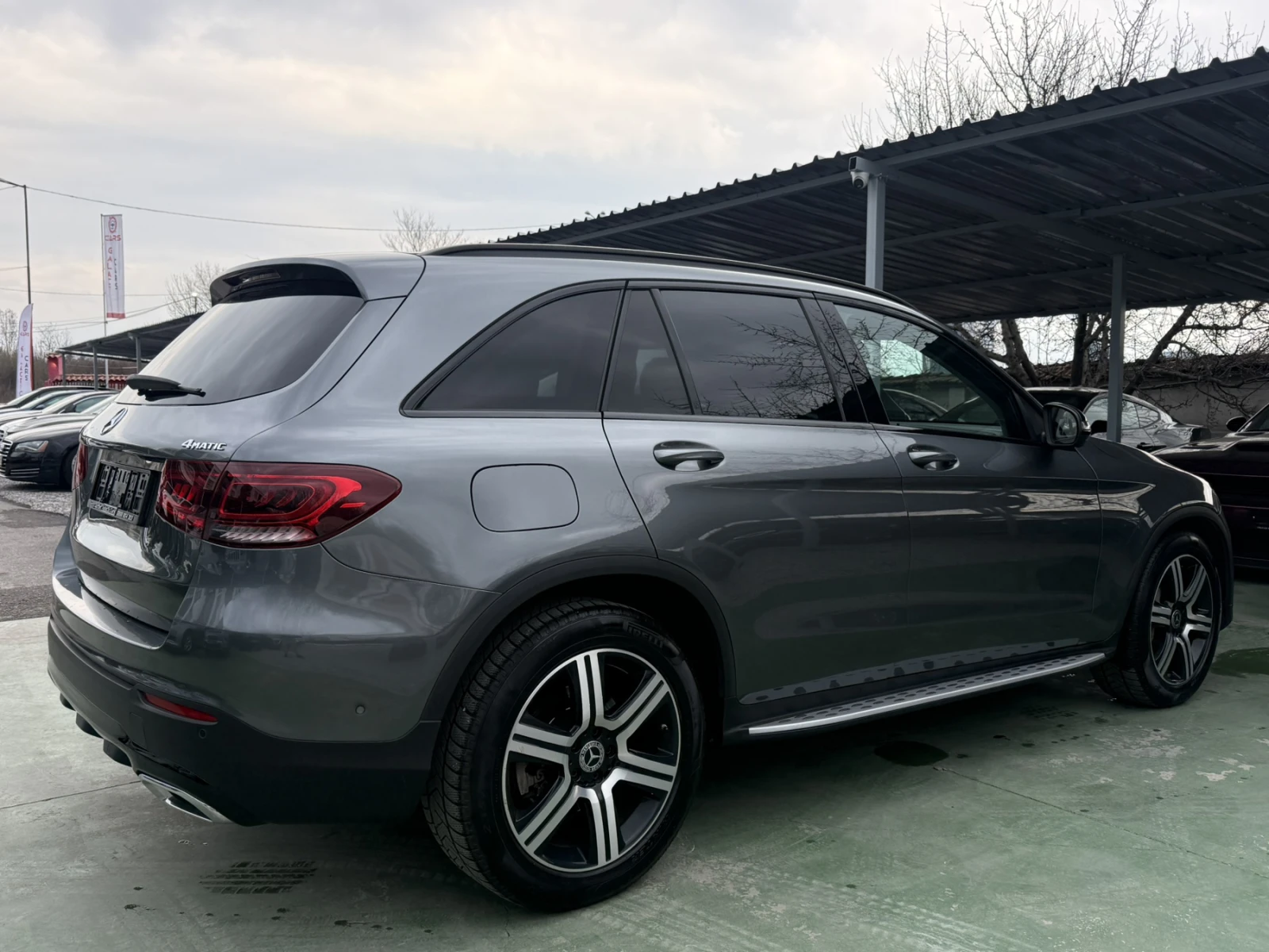 Mercedes-Benz GLC 220 4MATIC, 9G-TRONIC, снимка 4 - Автомобили и джипове - 53964197