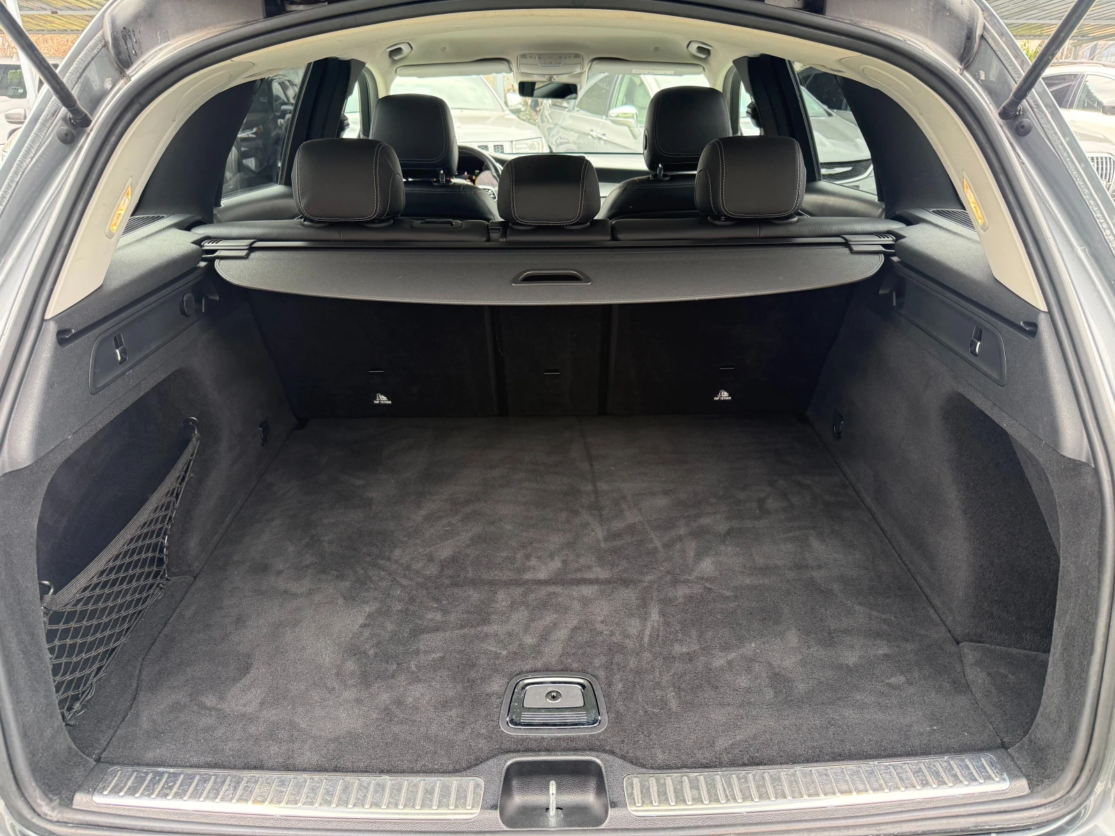 Mercedes-Benz GLC 220 4MATIC, 9G-TRONIC, снимка 16 - Автомобили и джипове - 53964197