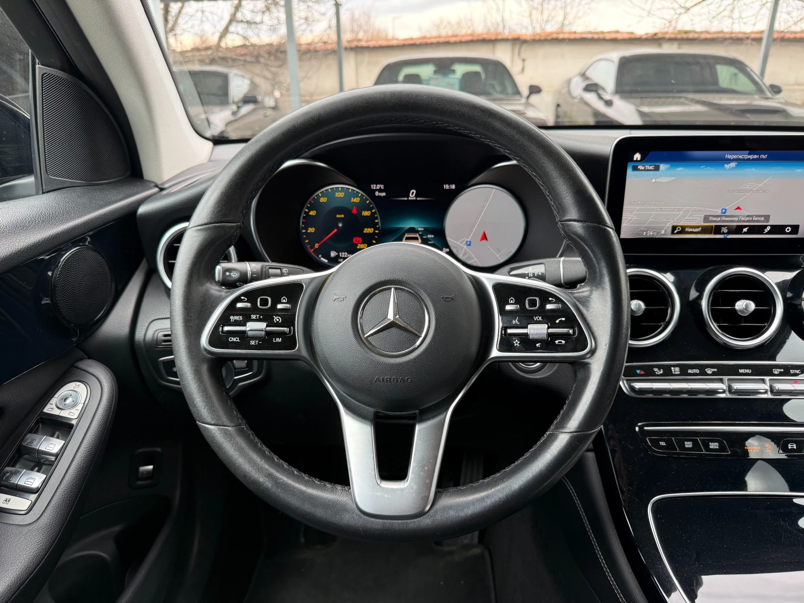 Mercedes-Benz GLC 220 4MATIC, 9G-TRONIC, снимка 11 - Автомобили и джипове - 53964197