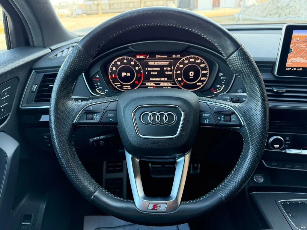Audi Q5 Titanium* Premium Plus* АвтоКредит* (ЦЕНА ДО БГ), снимка 11 - Автомобили и джипове - 54217273