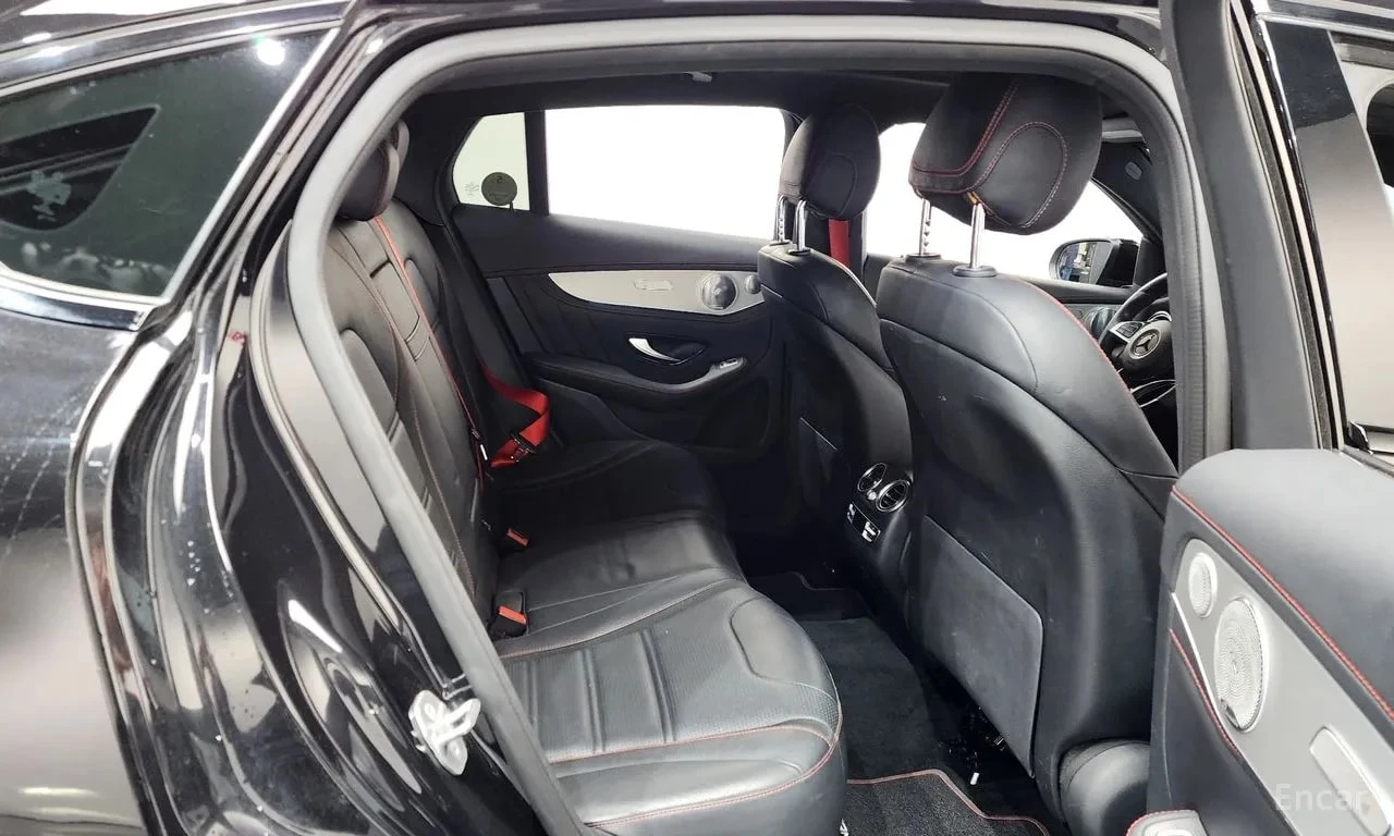 Mercedes-Benz GLC 43 AMG * AMG GLC43 4MATIC Coupe * АВТОКРЕДИТ* , снимка 12 - Автомобили и джипове - 55991318