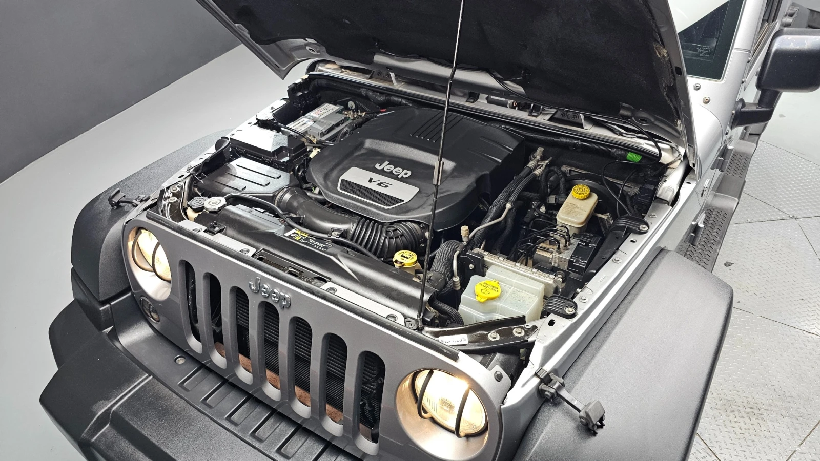 Jeep Wrangler RUBICON, снимка 6 - Автомобили и джипове - 56166304