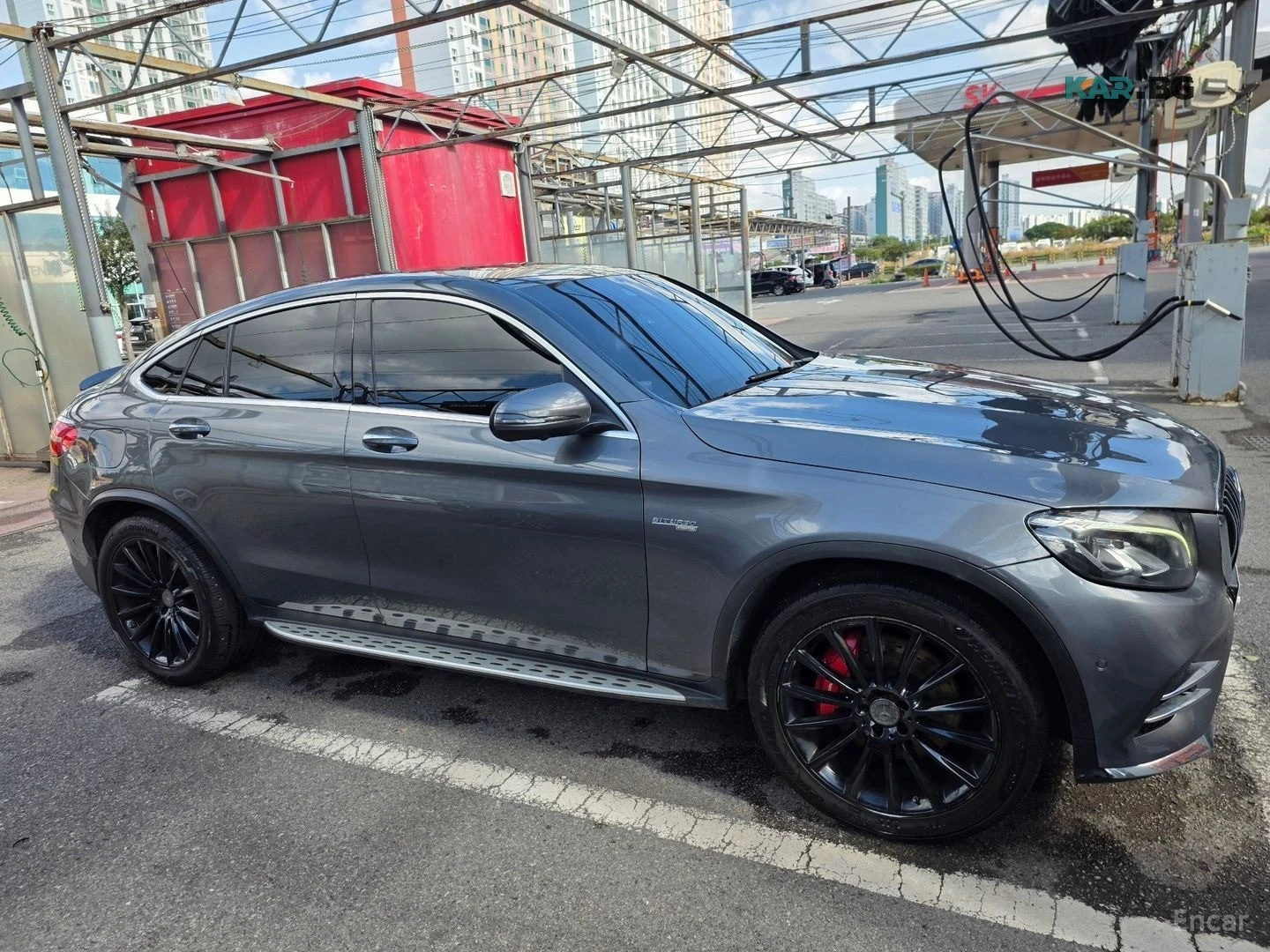 Mercedes-Benz GLC 220 AMG* ПОДГРЕВ* КАМЕРА* ПАНО, снимка 5 - Автомобили и джипове - 56314199