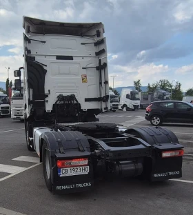     Renault T 13 