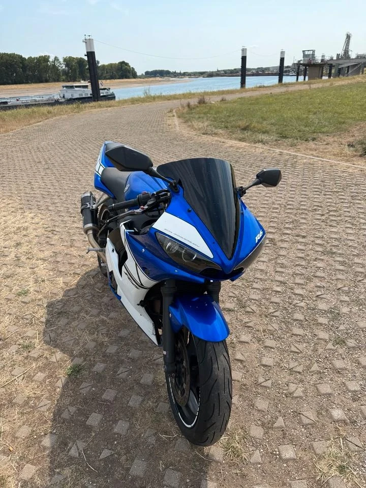 Yamaha YZF-R6 RJ 09