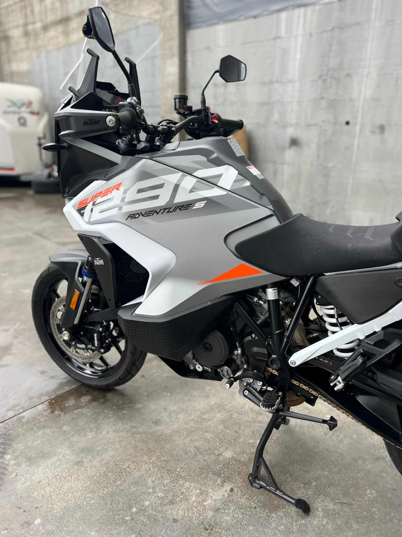 Ktm Adventure 1290SuperAdventureS2024 - изображение 4