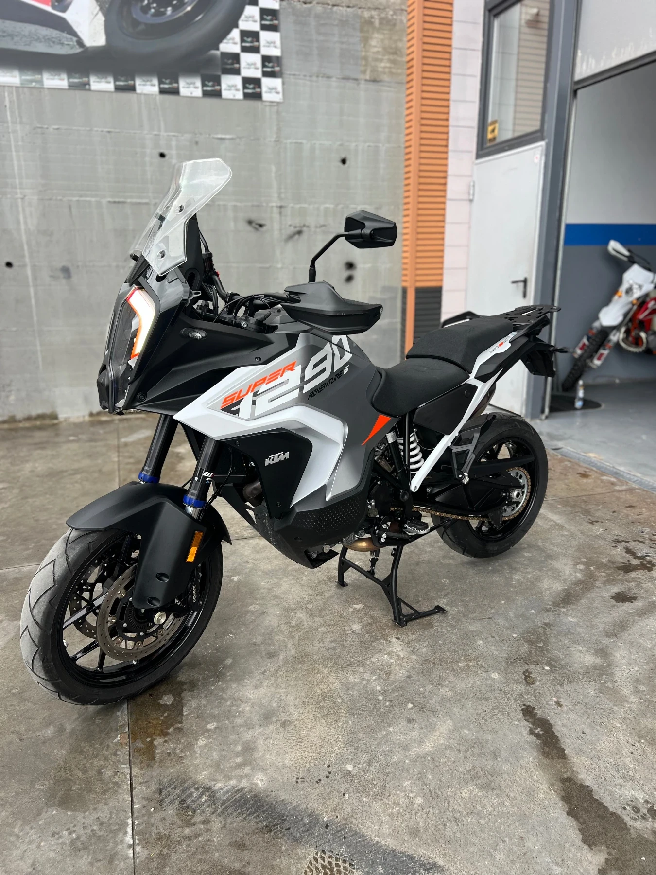Ktm Adventure 1290SuperAdventureS2024 - изображение 9