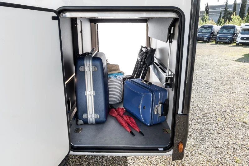 Кемпер Mobilvetta KEA i86 180к.с. АТ8 2026, снимка 11 - Каравани и кемпери - 51894951