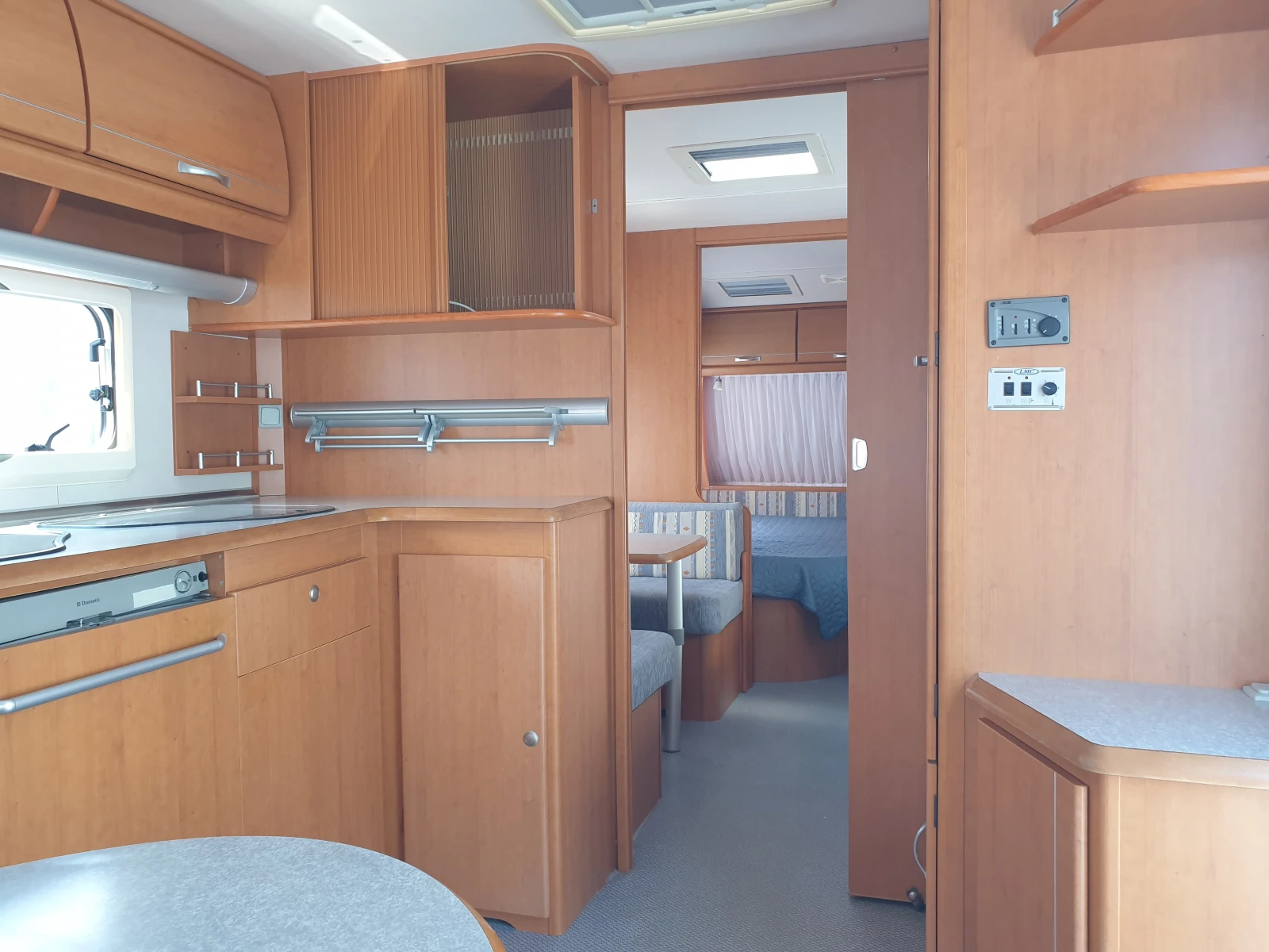  LMC 720 | Mobile.bg   12