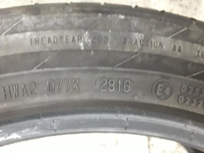 Гуми Летни 245/45R19, снимка 10 - Гуми и джанти - 22164873