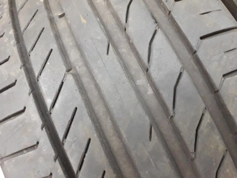 Гуми Летни 245/45R19, снимка 8 - Гуми и джанти - 22164873