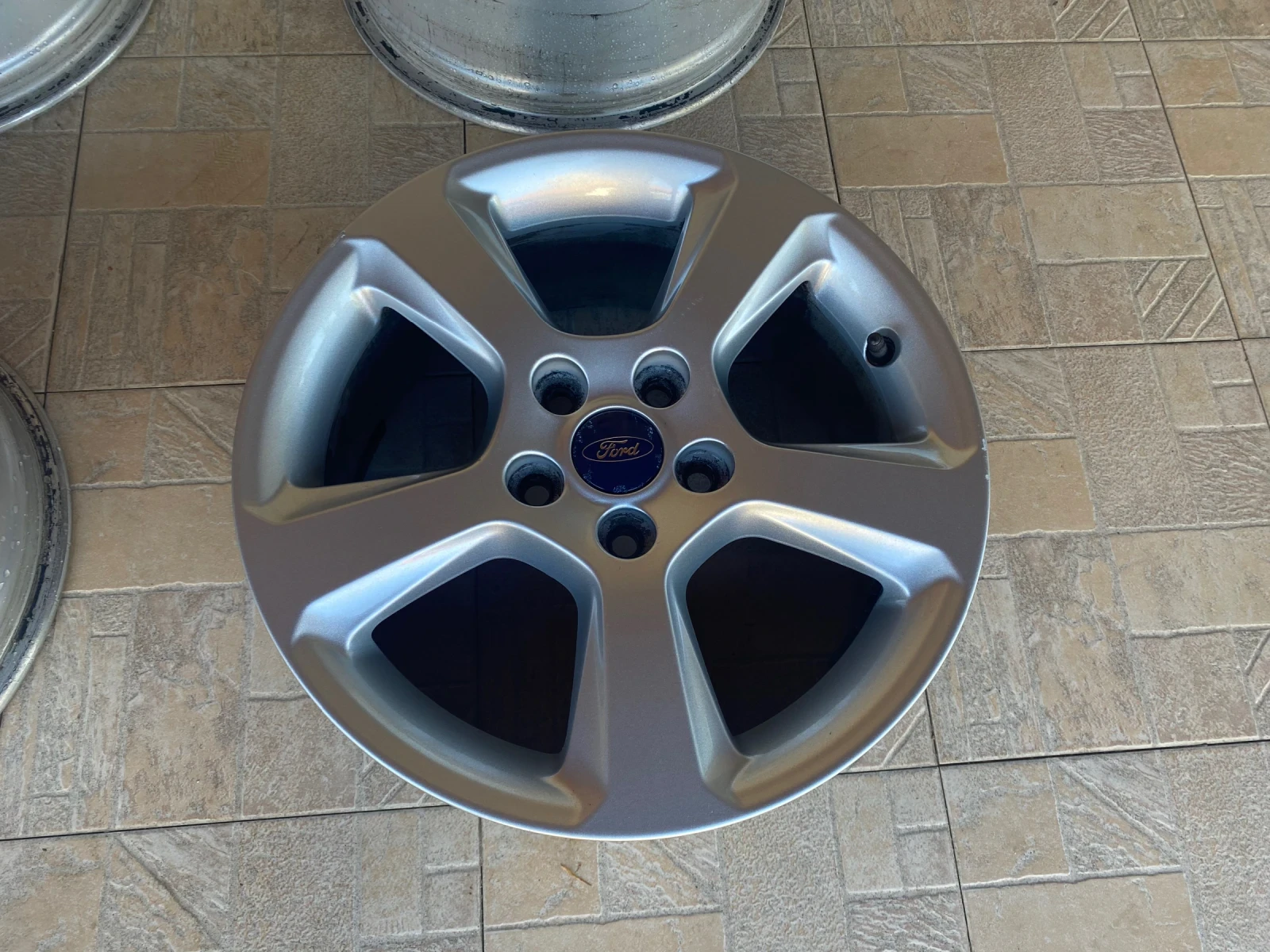   Ford Focus | Mobile.bg   3