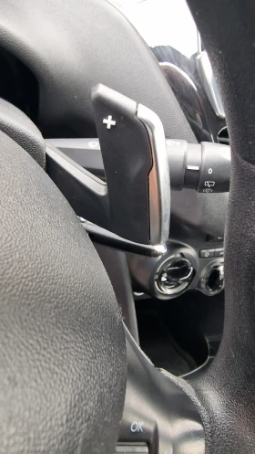 Peugeot 208, снимка 12