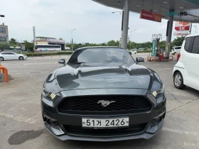 Ford Mustang 2.3 Eco Boost* ПОДГРЕВ* ОБДУХВАНЕ* NAVI* КОЖА, снимка 2
