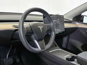 Tesla Model Y Long Range Dual Motor  46650 KM, снимка 11