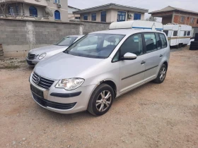 VW Touran 1.6i 102 К.С 7места , снимка 2