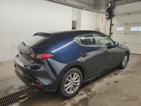 Mazda 3 * GX * CARFAX * БЕЗ ПЪРВОНАЧАЛНА ВНОСКА, снимка 3