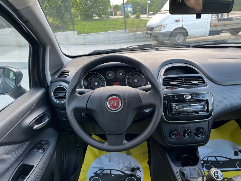 Fiat Punto 1.4 газ EVO, снимка 11 - Автомобили и джипове - 45543961