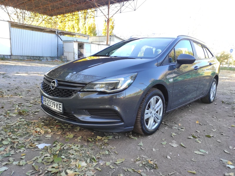 Opel Astra 1.6TDCI 95кс, снимка 1 - Автомобили и джипове - 48084134