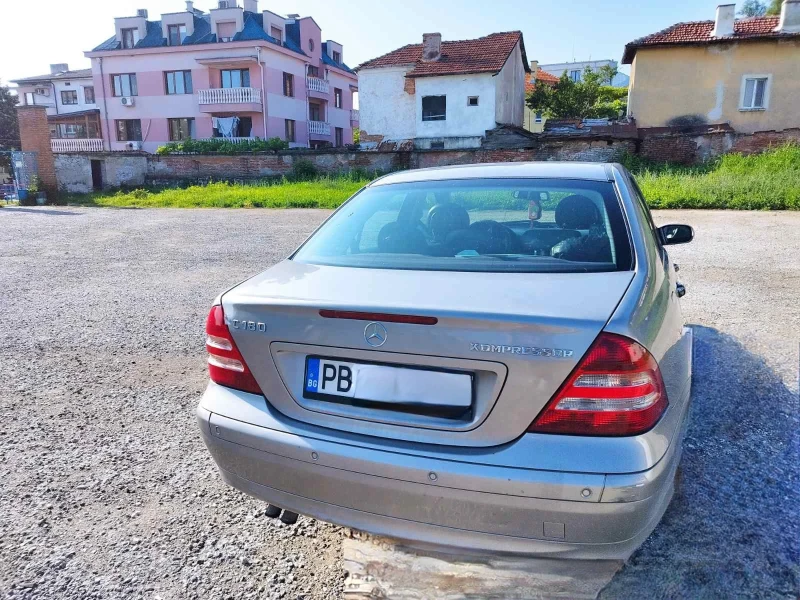 Mercedes-Benz C 180, снимка 3 - Автомобили и джипове - 49132187