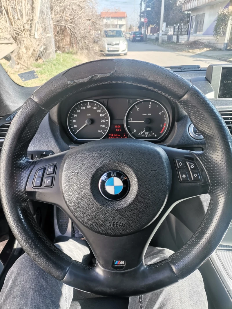 BMW 118 2.0 143к.с , снимка 13 - Автомобили и джипове - 49363771