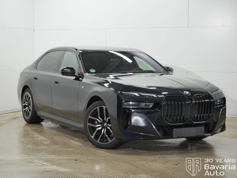 BMW i7 60 xDrive M Sport Paket, снимка 4 - Автомобили и джипове - 52775142