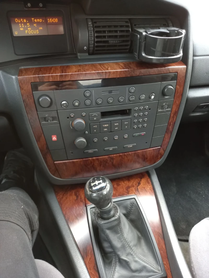 Opel Omega Газ, снимка 8 - Автомобили и джипове - 53037325