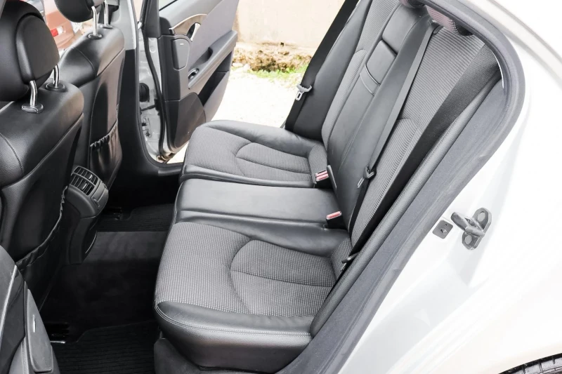 Mercedes-Benz E 320 Avangarde redovi, снимка 12 - Автомобили и джипове - 53416240