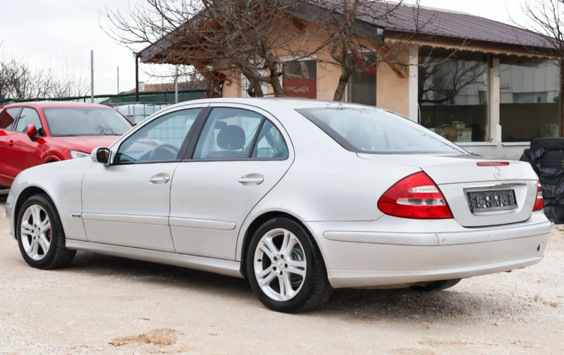 Mercedes-Benz E 320 Avangarde redovi, снимка 8 - Автомобили и джипове - 53416240