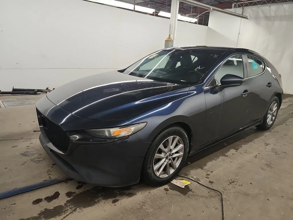 Mazda 3 * GX * CARFAX * БЕЗ ПЪРВОНАЧАЛНА ВНОСКА, снимка 1