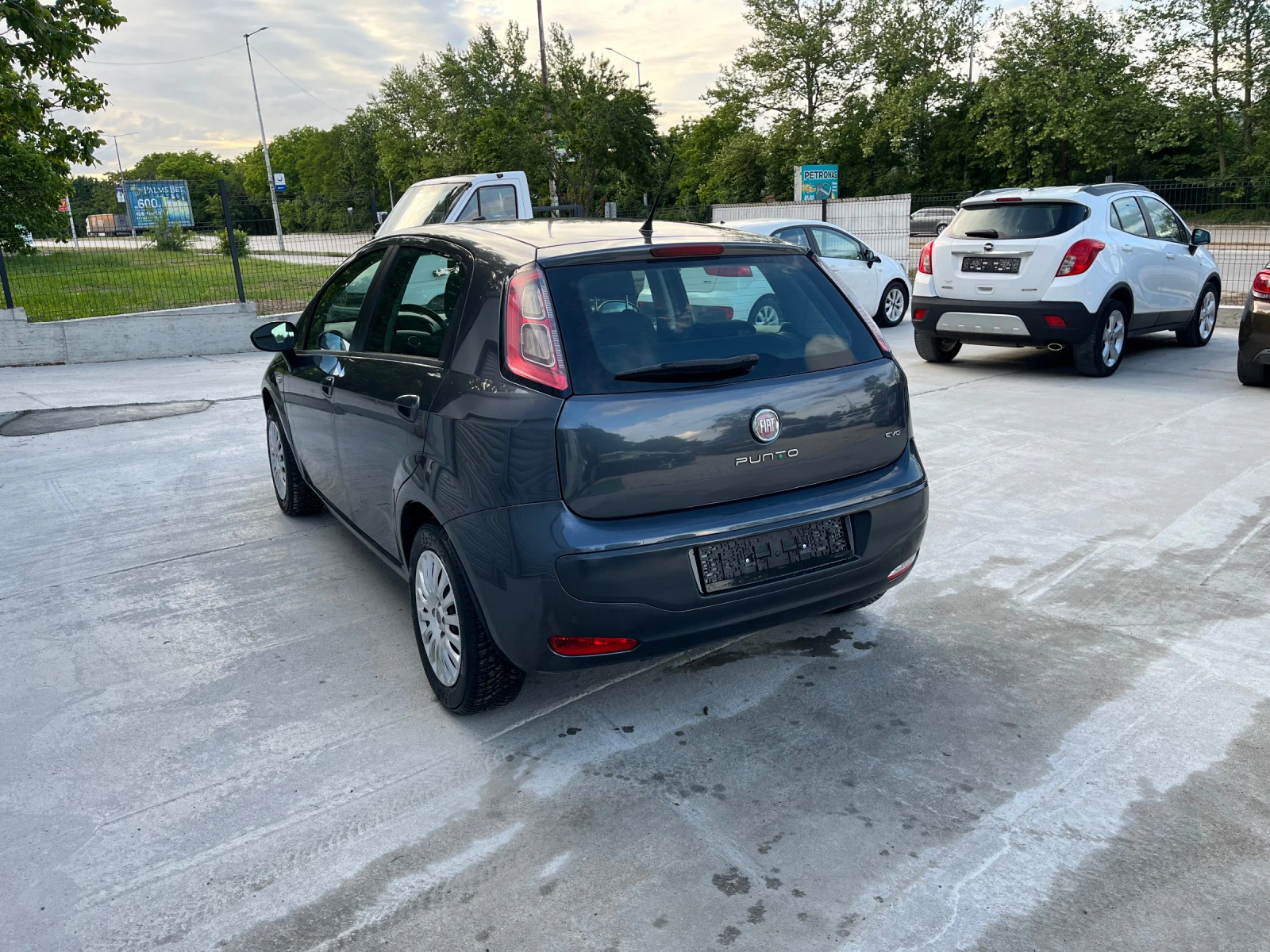 Fiat Punto 1.4 газ EVO - изображение 5