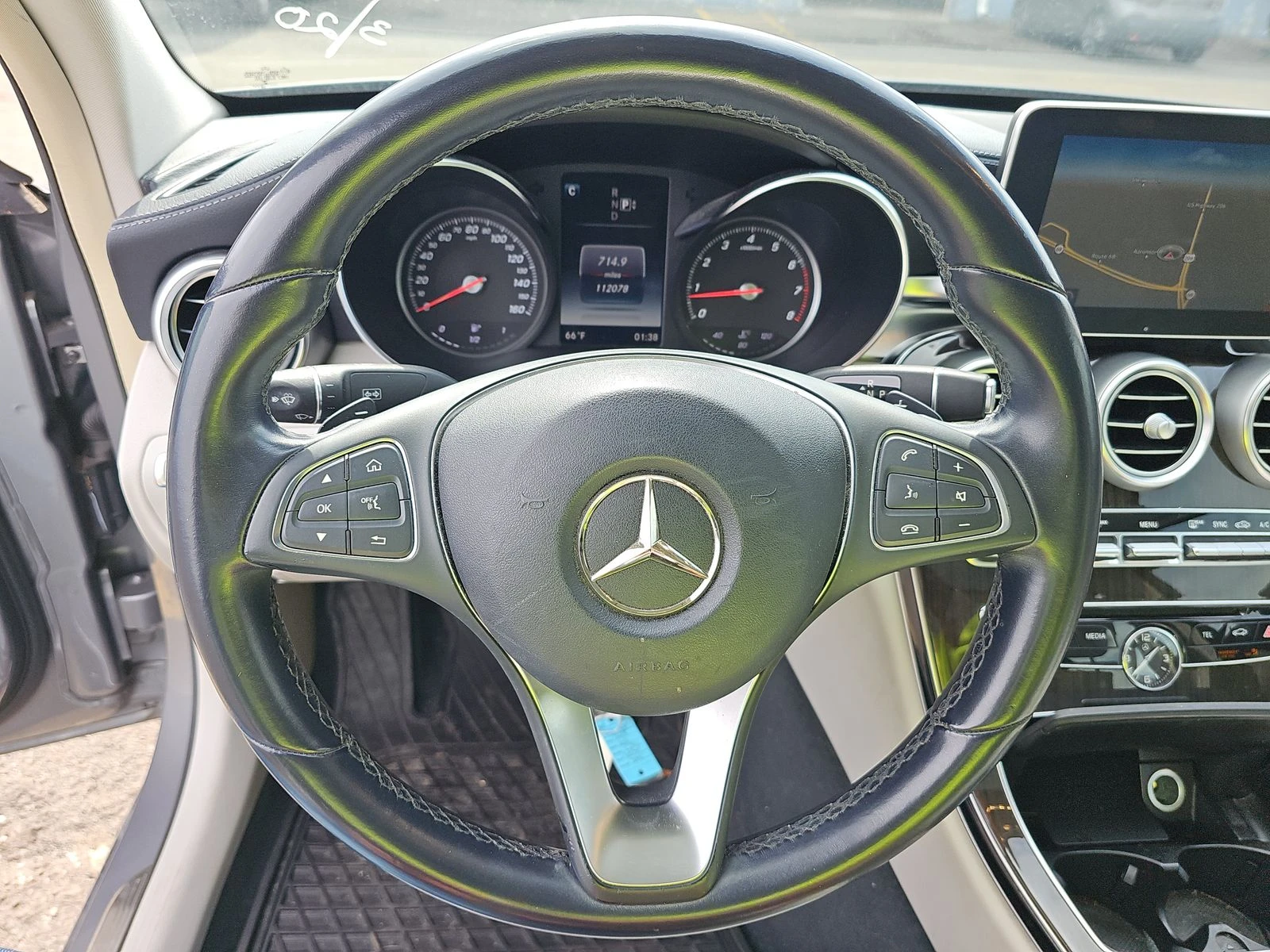 Mercedes-Benz C 300 4MATIC Luxury* Burmester* LED* Кеyless* Пано*  - изображение 10
