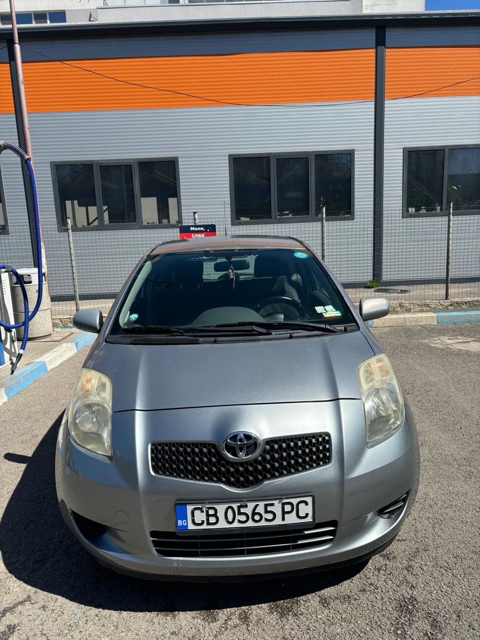 Toyota Yaris  - изображение 2