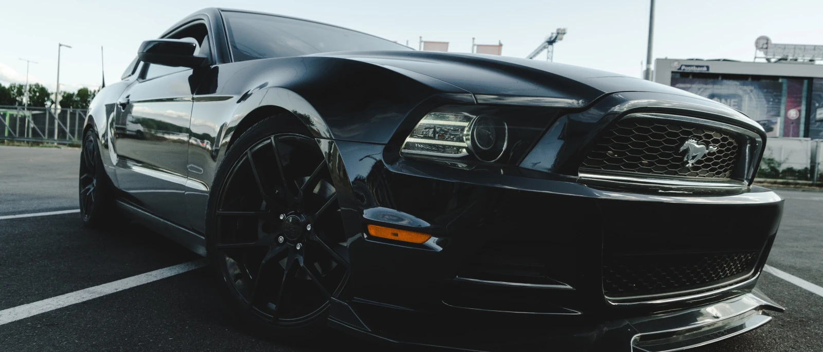 Ford Mustang 3.7 Facelift - изображение 3