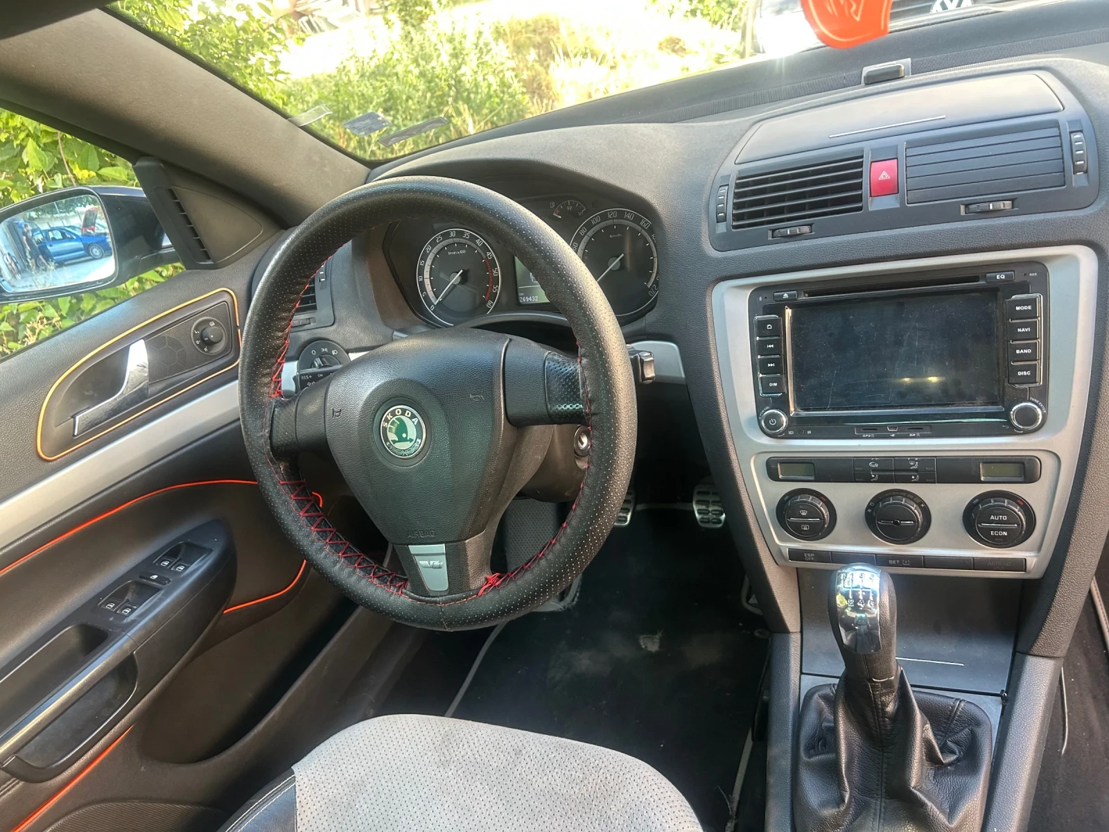 Skoda Fabia VRS 2.0TDI - изображение 10