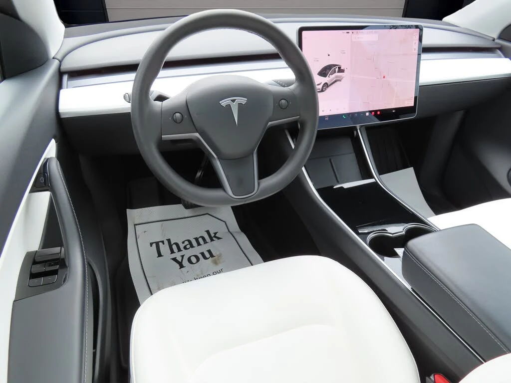 Tesla Model Y  Long Range AWD* BLINDSPOT* 360* ПОДГРЕВ* ПАНОРАМА - изображение 5