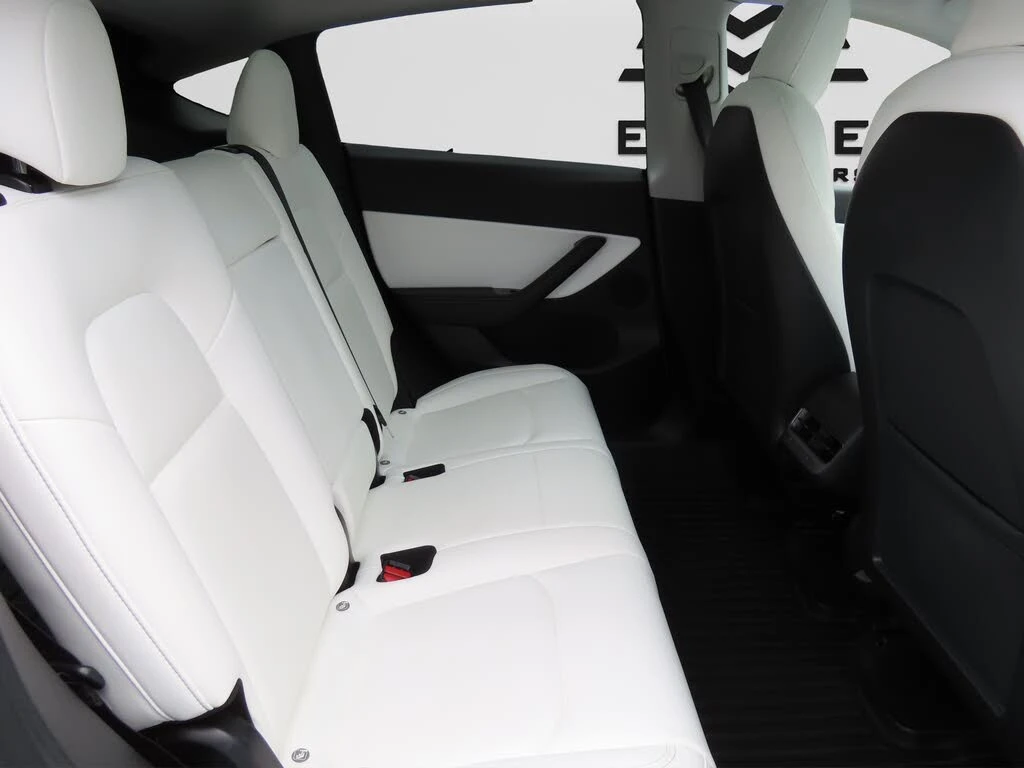 Tesla Model Y  Long Range AWD* BLINDSPOT* 360* ПОДГРЕВ* ПАНОРАМА - изображение 10