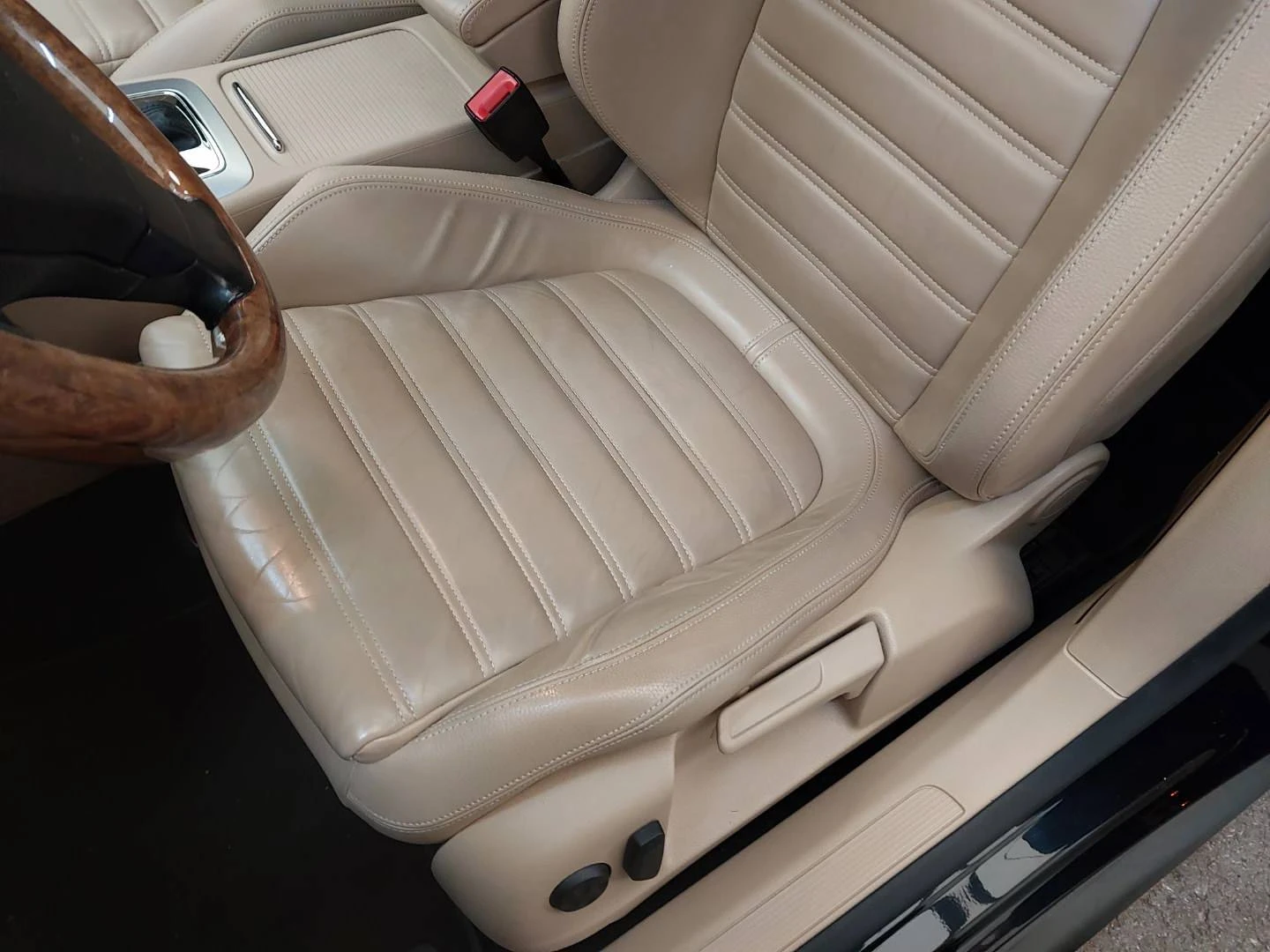 VW Passat 2.0 TDI Германия Нави Автомат Кожа Реални КМ ТОП - изображение 7