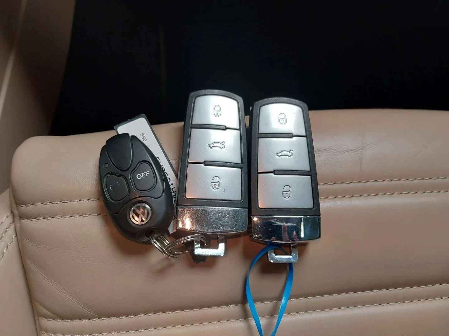 VW Passat 2.0 TDI        | Mobile.bg   14